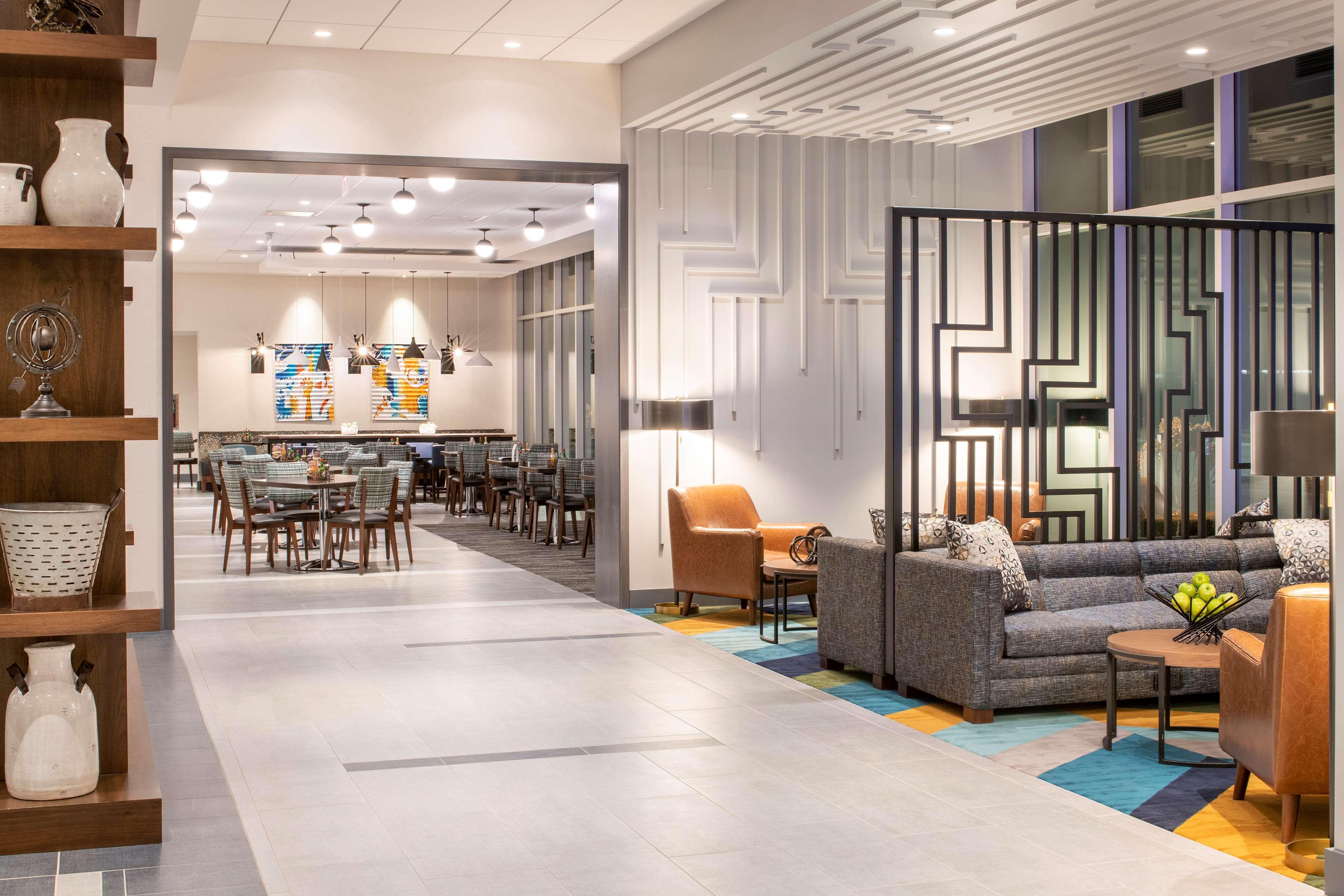 Hyatt Place East Moline/Quad Cities Exterior photo